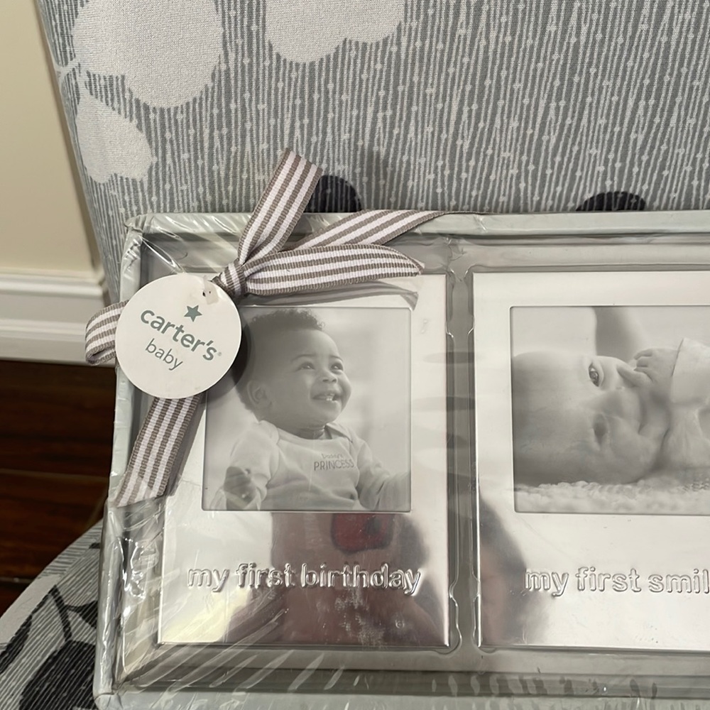 Carters Baby Nursery photo frames. Set of 3 new in box.
